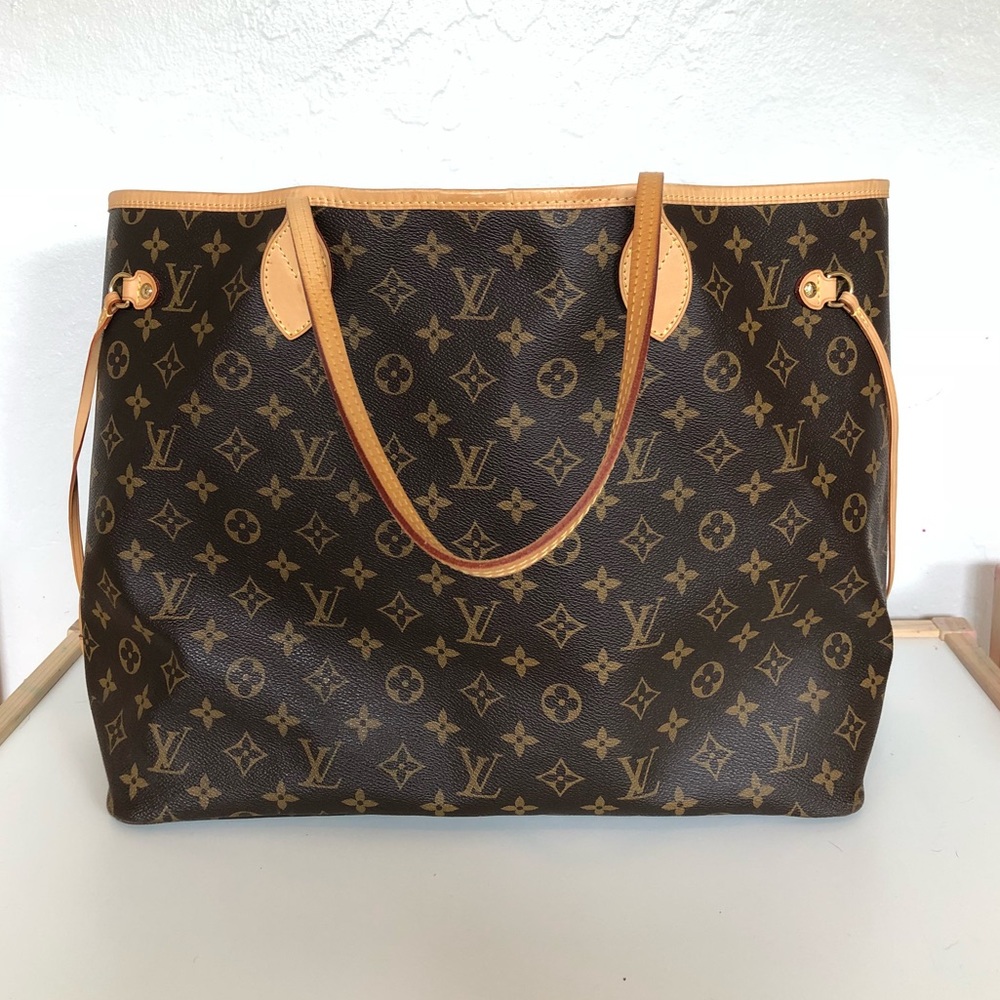Louis Vuitton Neverfull Gm